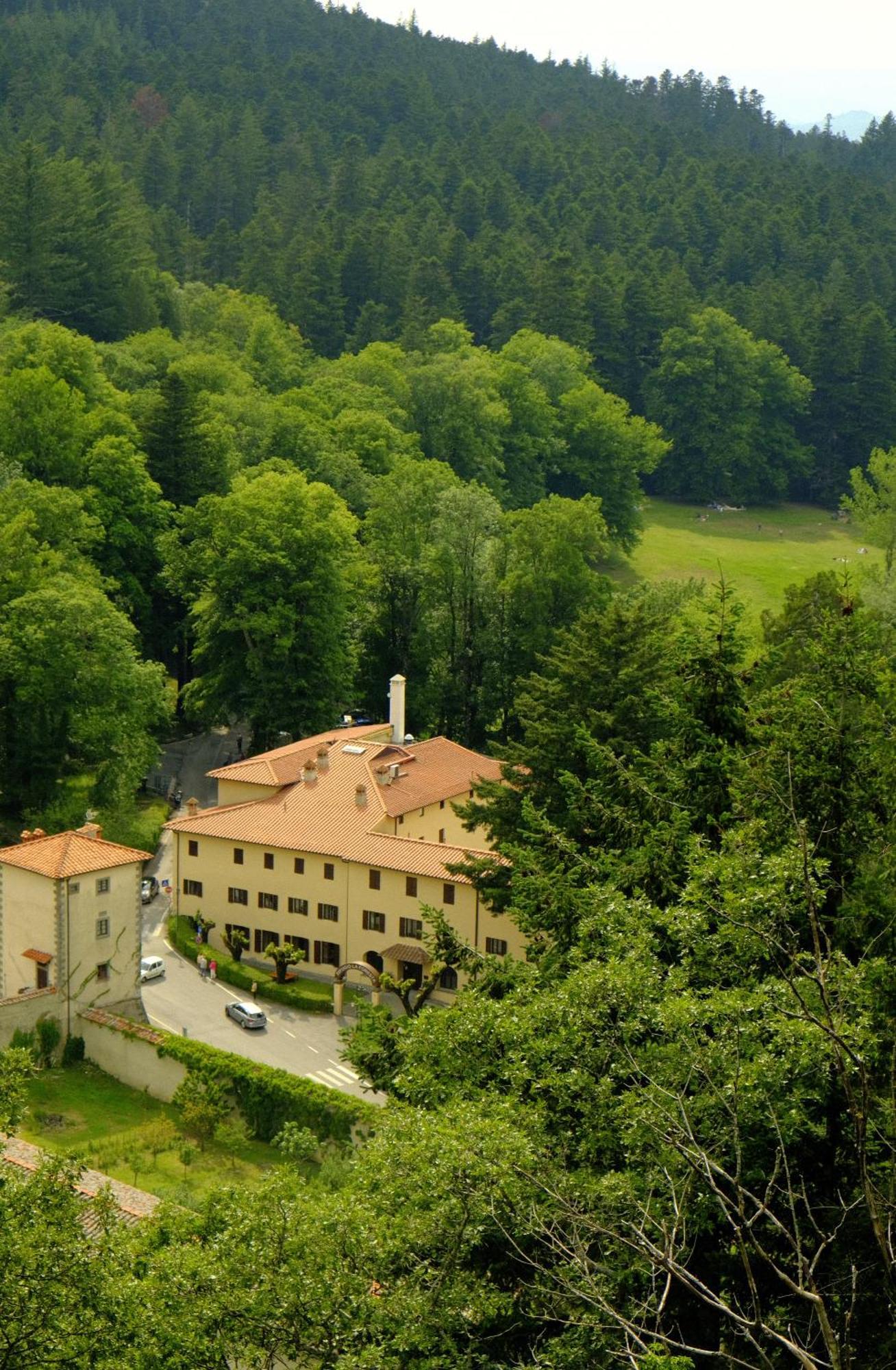 Hotel Rifugio La Foresta Vallombrosa Luaran gambar